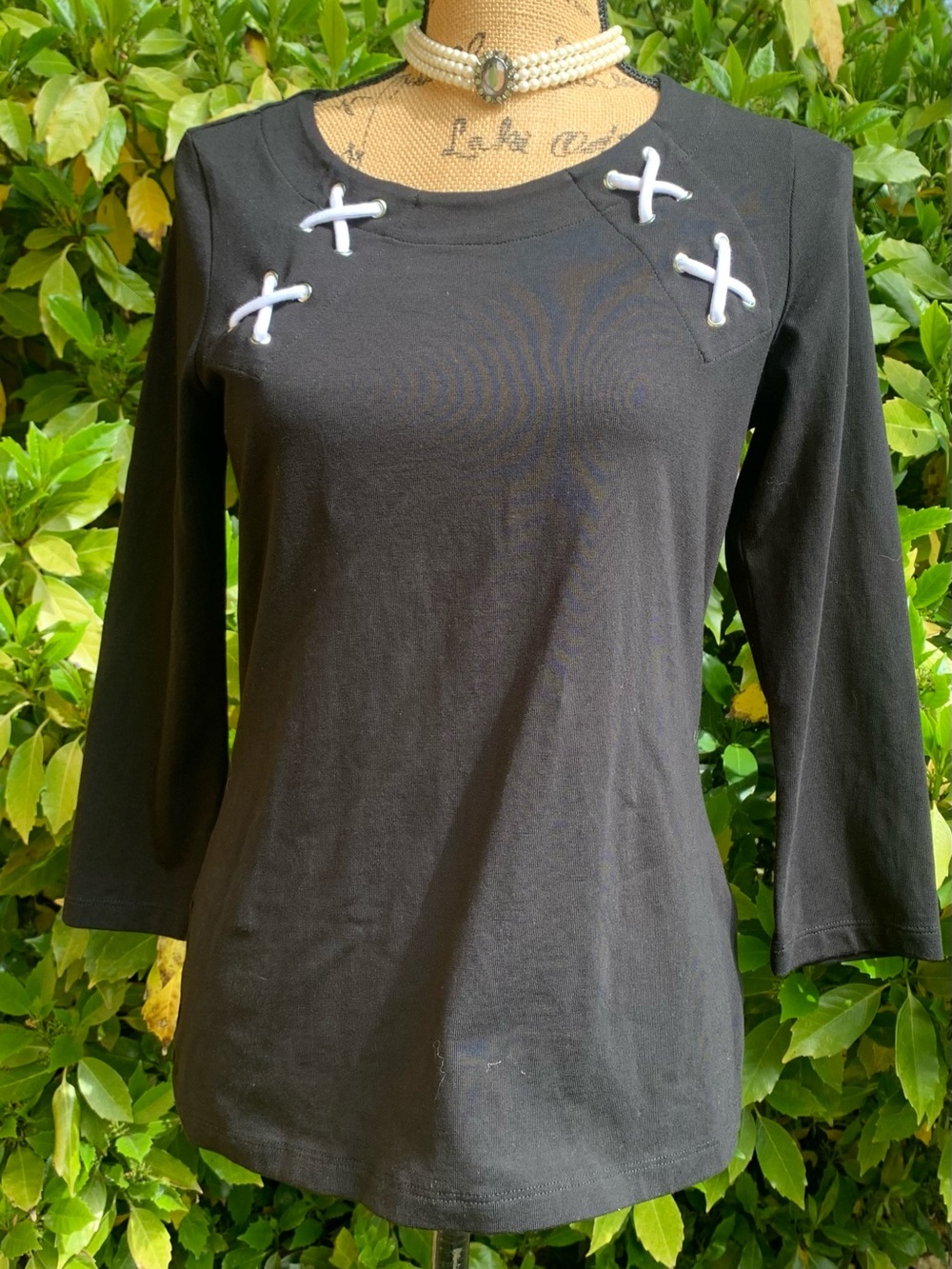 E.L.I (E.L.I. Essentials) ladies black cotton 3/4sleeve LNWOT top Size XS